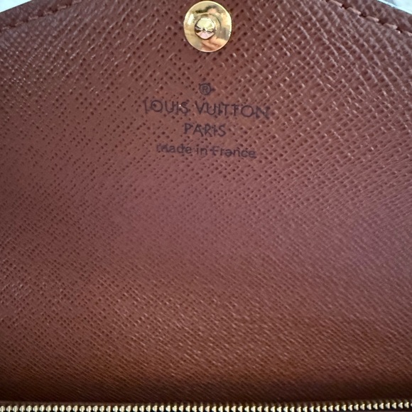 Louis Vuitton Sarah Wallet - Picture 5 of 9